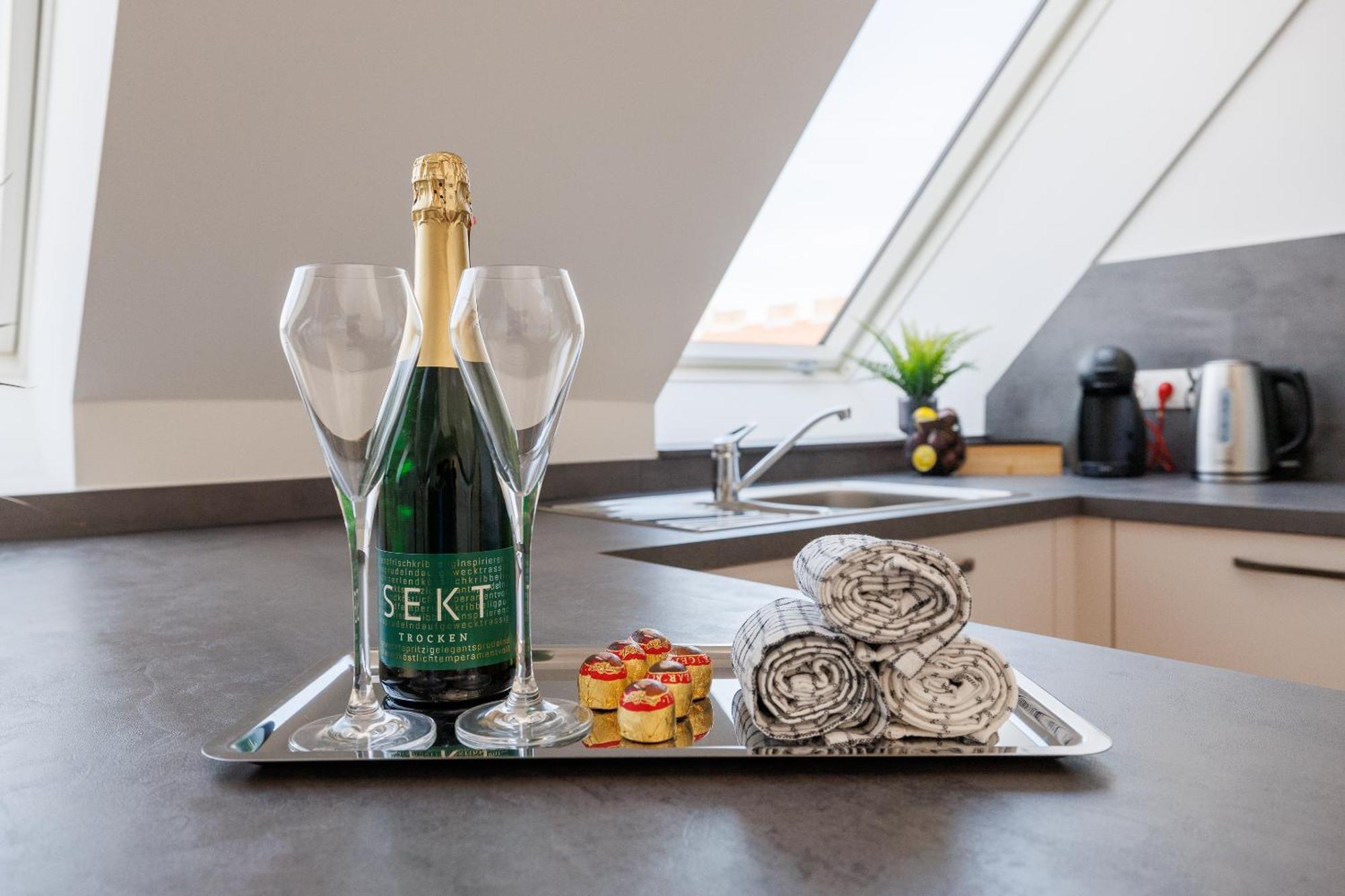 Symphony Apartments 38 - Modern Loft With Terrace And Grill In Central Location Βιέννη Εξωτερικό φωτογραφία