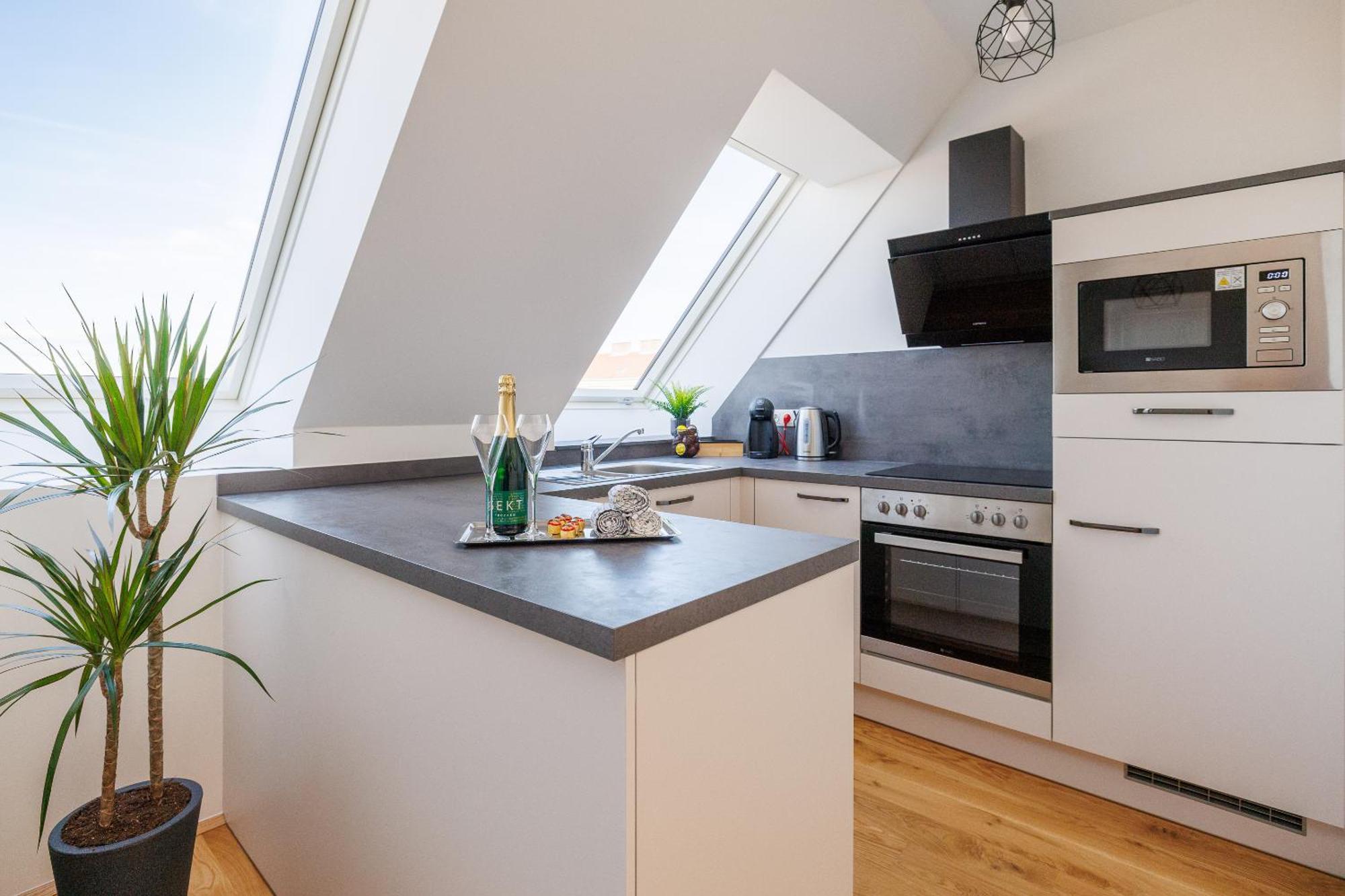 Symphony Apartments 38 - Modern Loft With Terrace And Grill In Central Location Βιέννη Εξωτερικό φωτογραφία